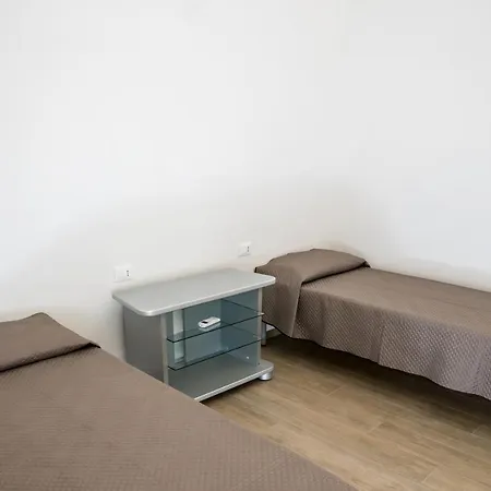 ベッド・アンド・ブレックファスト Le Maioliche マルサラ